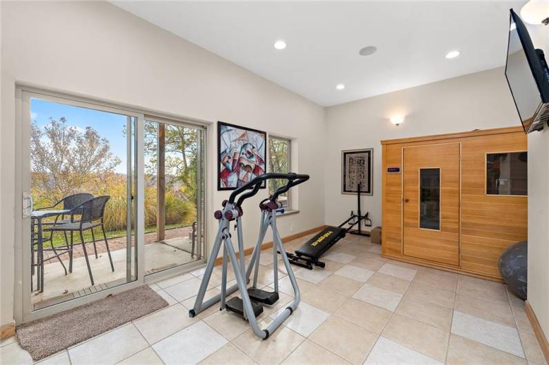 LOWER LEVEL EXERCISE ROOM