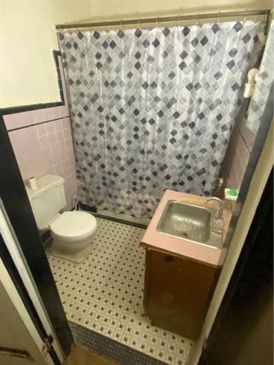 Commercial Unit Bath