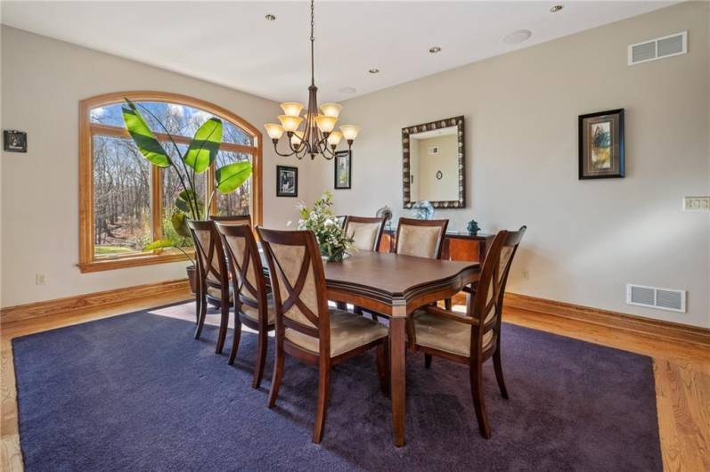 Light bright open Dining Room!