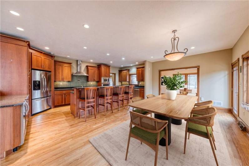 HUGE lovely Kitchen dining area combo.