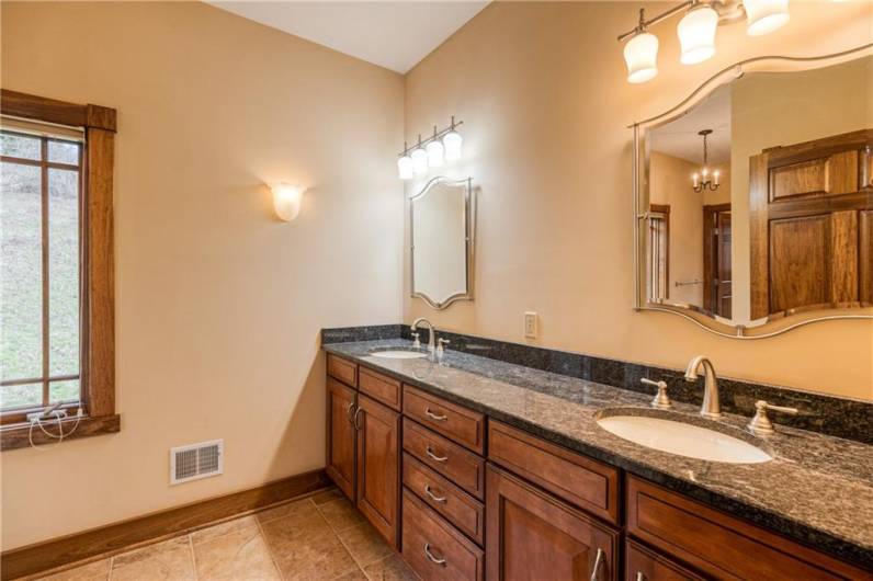 Dual vanities in the master suite. Of course quartz too!