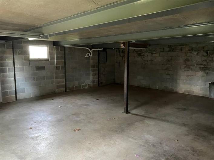 Full basement under garage