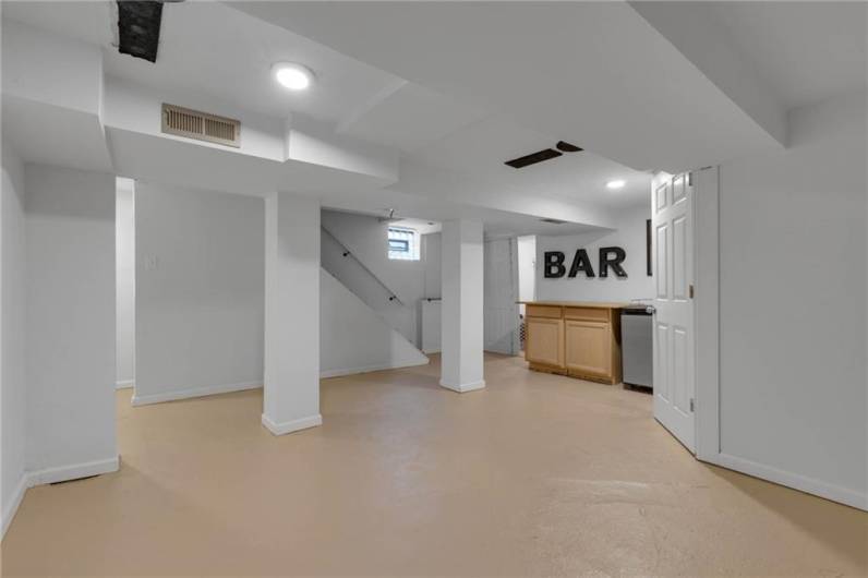 Large Finished Basement Area (Kegerator in Photo NOT INCLUDED)