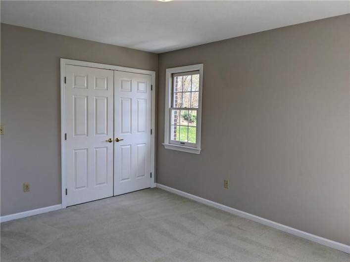 Large closet in 2nd bedroom