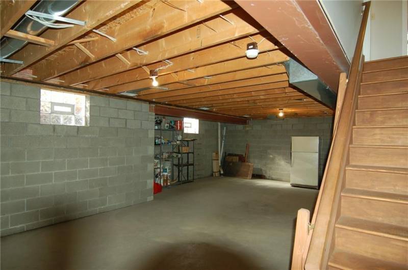 Unfinished basement can be used for storage or finished.