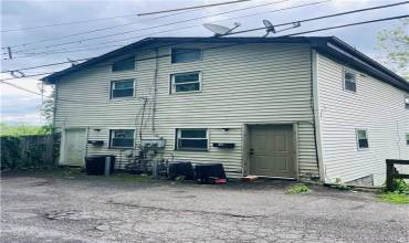 17-18 Walther Street, Mc Kees Rocks, PA 15136, ,Multi-unit,For Sale,Walther Street,1652960