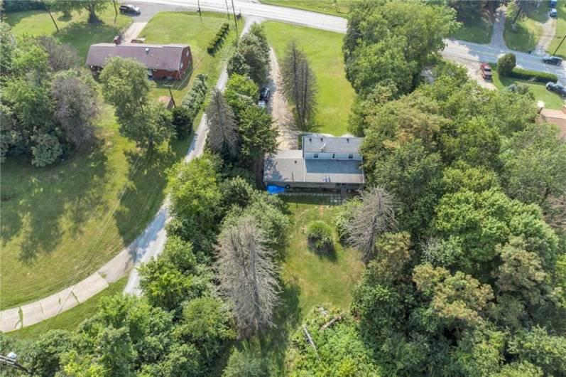 Long driveway of Brodhead Road