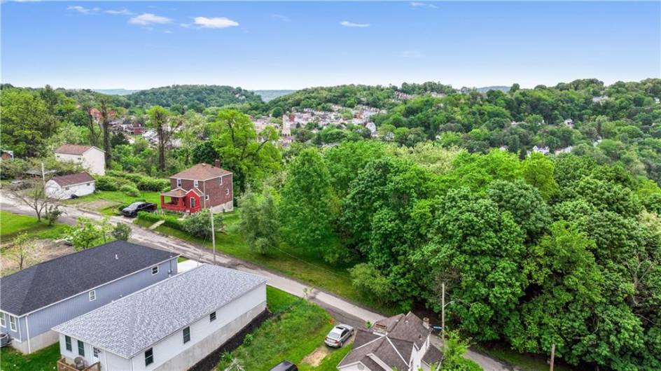 BUILD YOUR DREAM HOME WITH A PITTSBURGH SKYLINE VIEW!