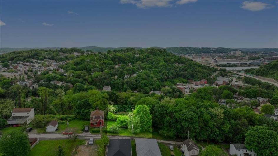 BUILD YOUR DREAM HOME WITH A PITTSBURGH SKYLINE VIEW!