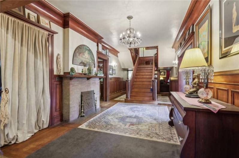 FOYER WITH PARLOR ON THE LEFT