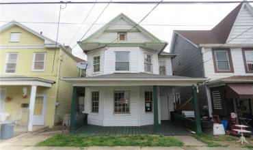 722 Washington Ave, Charleroi, PA 15022, 3 Bedrooms Bedrooms, 6 Rooms Rooms,1.1 BathroomsBathrooms,Residential,For Sale,Washington Ave,1659794