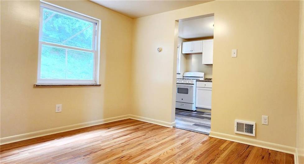 Dinning room 11x8