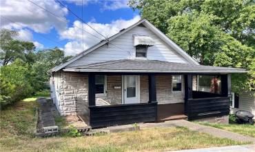 1025 Bruce St, Washington, PA 15301, 2 Bedrooms Bedrooms, ,1 BathroomBathrooms,Lease,For Sale,Bruce St,1660886