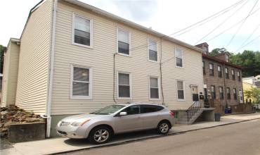 1406 firth st, 15201, PA 15212, 2 Bedrooms Bedrooms, ,1 BathroomBathrooms,Lease,For Sale,firth st,1660946