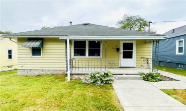 1044 Stambaugh Ave, Sharon, PA 16146, 2 Bedrooms Bedrooms, ,1 BathroomBathrooms,Residential,For Sale,Stambaugh Ave,1661438