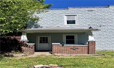 1173 Second, Ellwood City, PA 16117, 2 Bedrooms Bedrooms, ,1 BathroomBathrooms,Lease,For Sale,Second,1661526