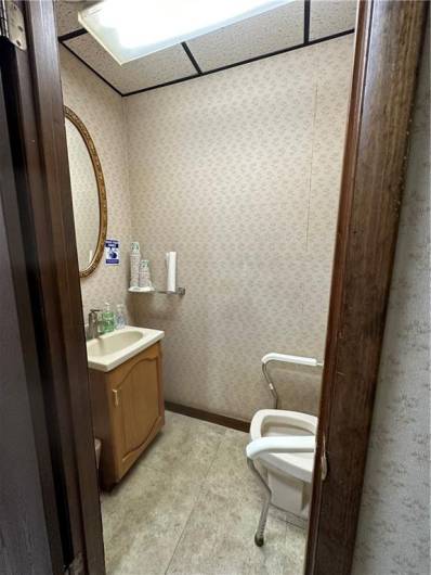 Main level powder room