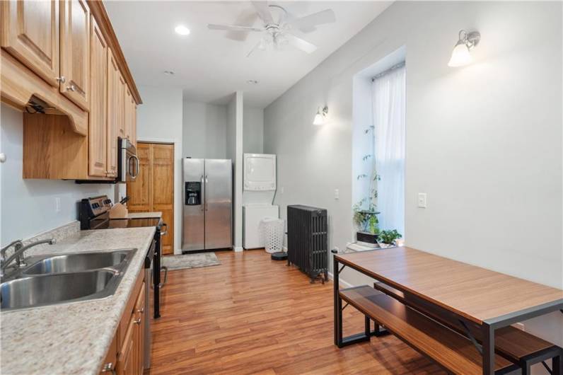 Large, eat-in kitchen...