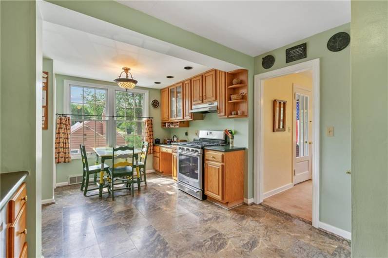 breakfast nook in kitchen