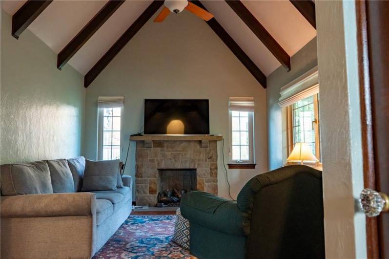 Stone fireplace, vaulted ceilings