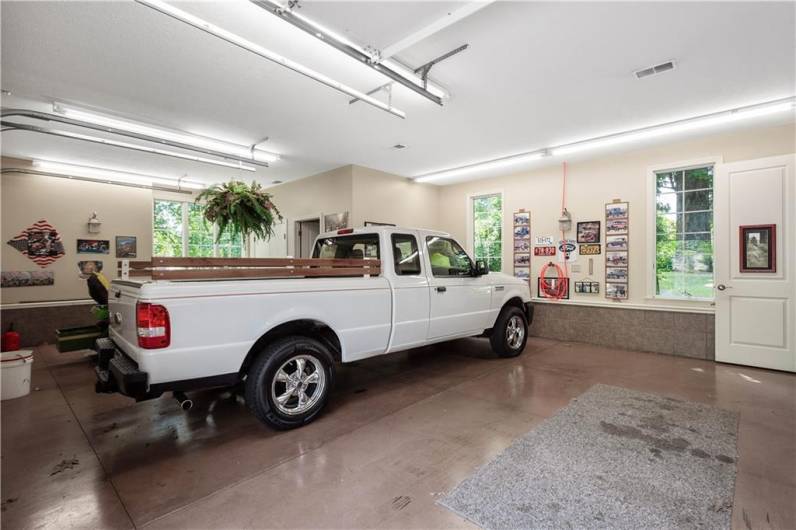 5 bay garage with separate HVAC.