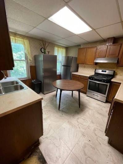 2nd kitchen 2nd floor