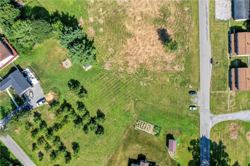 110 Douglass Rd Lot #133, Beaver Falls, PA 15010, ,Farm-acreage-lot,For Sale,Douglass Rd Lot #133,1664920
