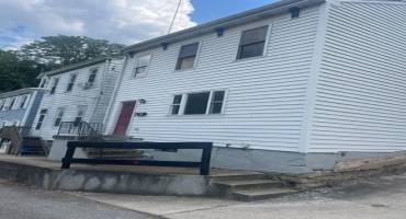 Welcome to 3220 Edwards Way!