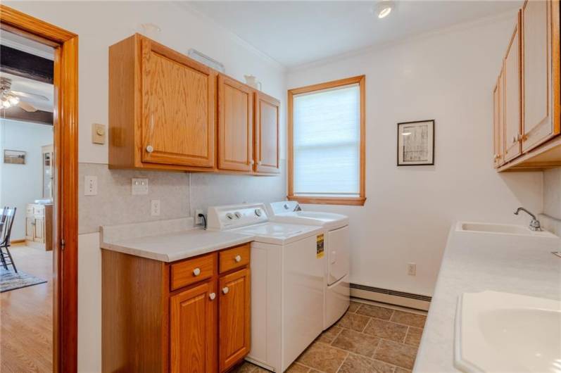 Main level laundry room