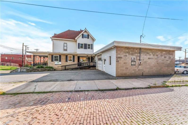 35 Balph Ave, Pittsburgh, PA 15202, ,Commercial-industrial-business,For Sale,Balph Ave,1666215