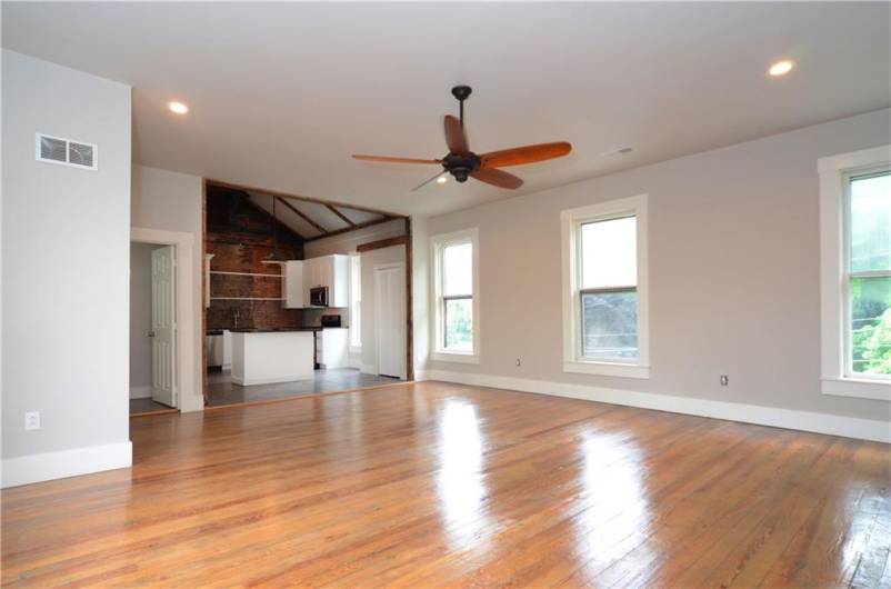690 3rd St, Beaver, PA 15009, ,Commercial-industrial-business,For Sale,3rd St,1666199