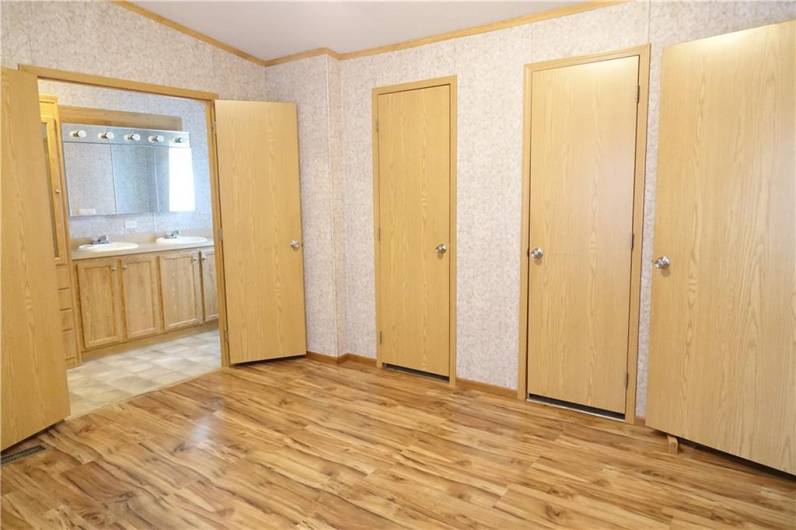 229 Baxter Lane, Butler, PA 16001, 3 Bedrooms Bedrooms, ,2 BathroomsBathrooms,Residential,For Sale,Baxter Lane,1666097