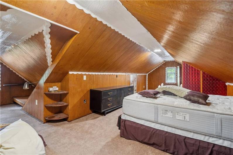 Huge bedroom