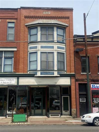 Front of office space from E 8th Ave