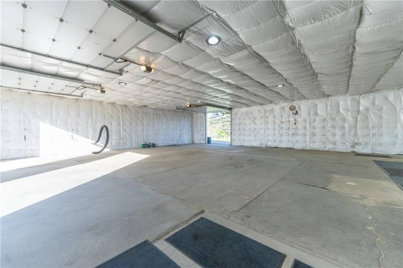 3040 Freeport Rd, Natrona Heights, PA 15065, ,Commercial-industrial-business,For Sale,Freeport Rd,1666770