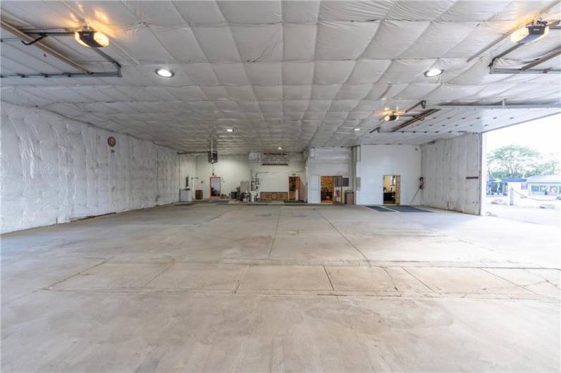 3040 Freeport Rd, Natrona Heights, PA 15065, ,Commercial-industrial-business,For Sale,Freeport Rd,1666770
