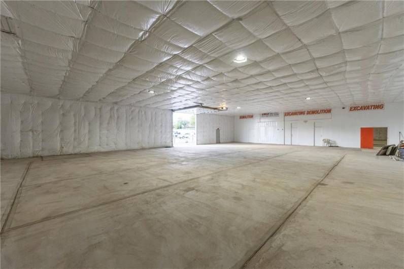 3040 Freeport Rd, Natrona Heights, PA 15065, ,Commercial-industrial-business,For Sale,Freeport Rd,1666770