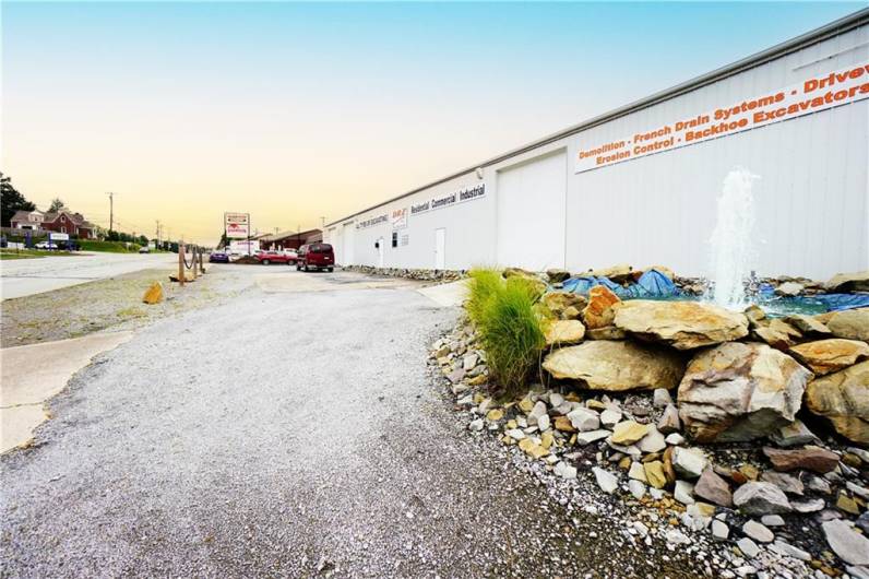 3040 Freeport Rd, Natrona Heights, PA 15065, ,Commercial-industrial-business,For Sale,Freeport Rd,1666770