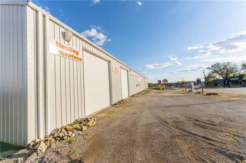 3040 Freeport Rd, Natrona Heights, PA 15065, ,Commercial-industrial-business,For Sale,Freeport Rd,1666770