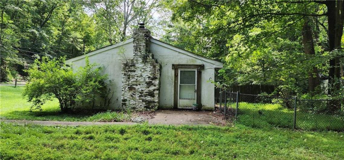 2345 Pitcairn Rd, Monroeville, PA 15146, 5 Bedrooms Bedrooms, ,3.1 BathroomsBathrooms,Residential,For Sale,Pitcairn Rd,1666788