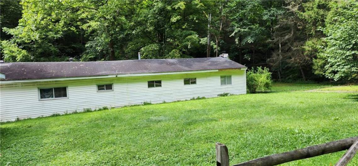 2345 Pitcairn Rd, Monroeville, PA 15146, ,Multi-unit,For Sale,Pitcairn Rd,1666794