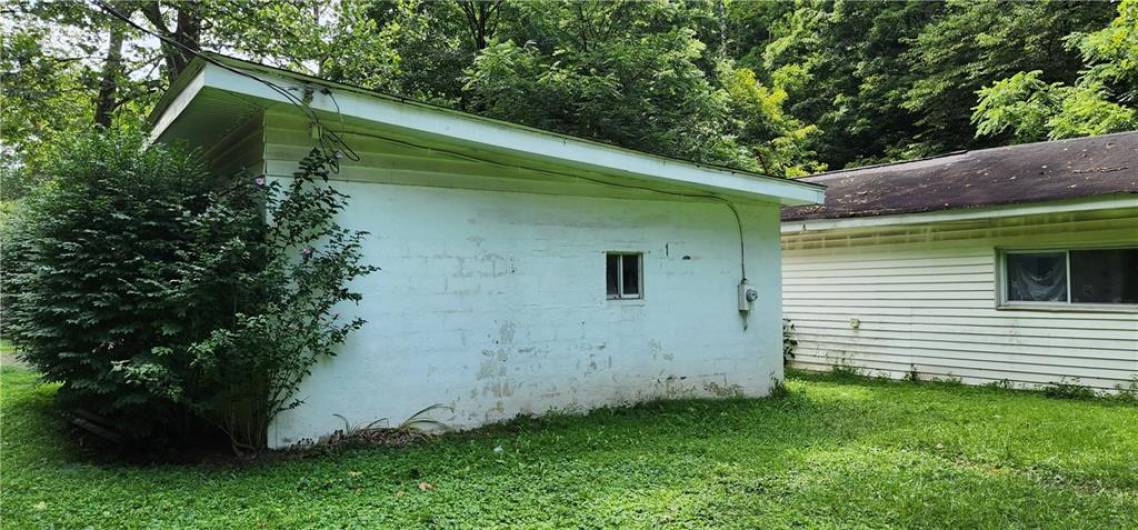 2345 Pitcairn Rd, Monroeville, PA 15146, ,Multi-unit,For Sale,Pitcairn Rd,1666794