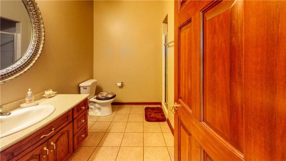 1490 Olde Stable Lane, Moon Township, PA 15108, 3 Bedrooms Bedrooms, 12 Rooms Rooms,4.1 BathroomsBathrooms,Residential,For Sale,Olde Stable Lane,1666818