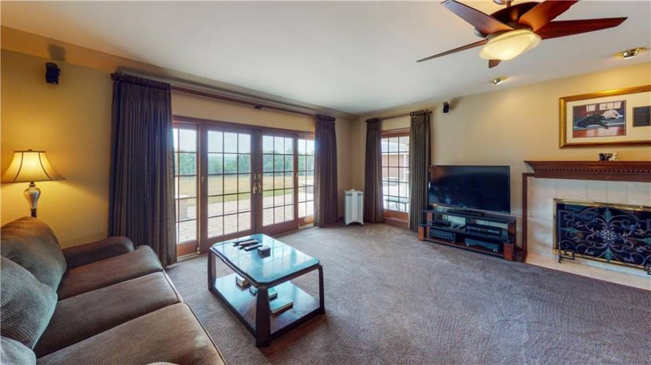 1490 Olde Stable Lane, Moon Township, PA 15108, 3 Bedrooms Bedrooms, 12 Rooms Rooms,4.1 BathroomsBathrooms,Residential,For Sale,Olde Stable Lane,1666818