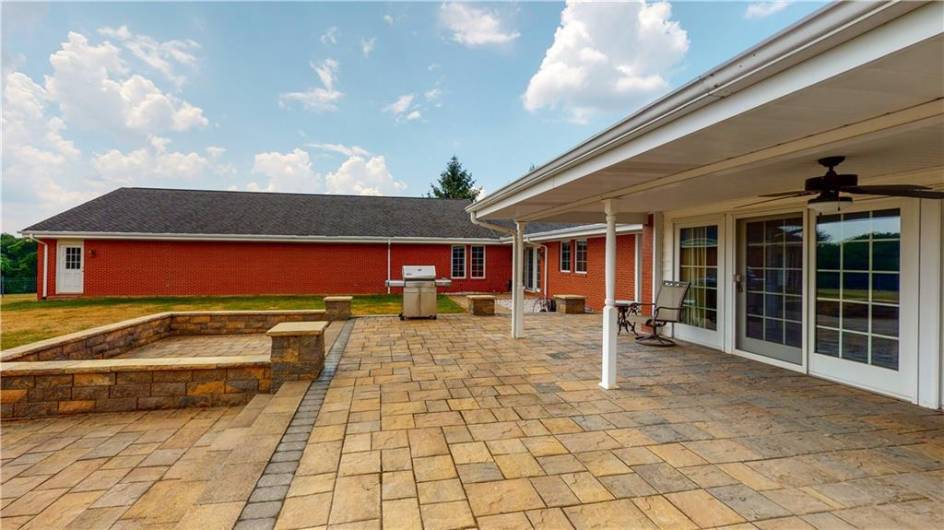 1490 Olde Stable Lane, Moon Township, PA 15108, 3 Bedrooms Bedrooms, 12 Rooms Rooms,4.1 BathroomsBathrooms,Residential,For Sale,Olde Stable Lane,1666818