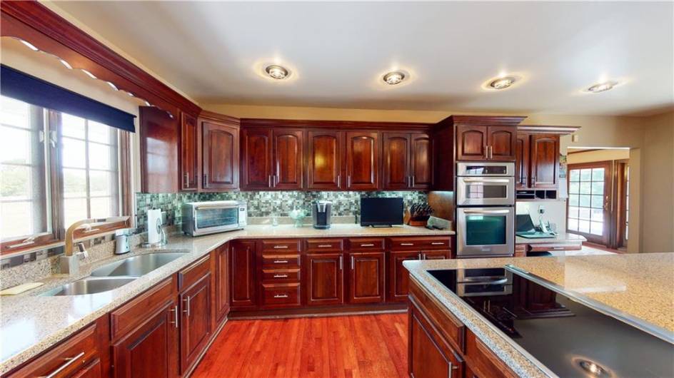 1490 Olde Stable Lane, Moon Township, PA 15108, 3 Bedrooms Bedrooms, 12 Rooms Rooms,4.1 BathroomsBathrooms,Residential,For Sale,Olde Stable Lane,1666818