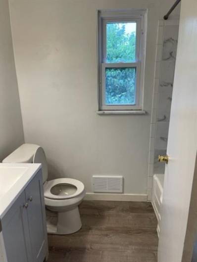 1356 Pointview Street, Pittsburgh, PA 15206, 2 Bedrooms Bedrooms, ,1 BathroomBathrooms,Residential,For Sale,Pointview Street,1666839