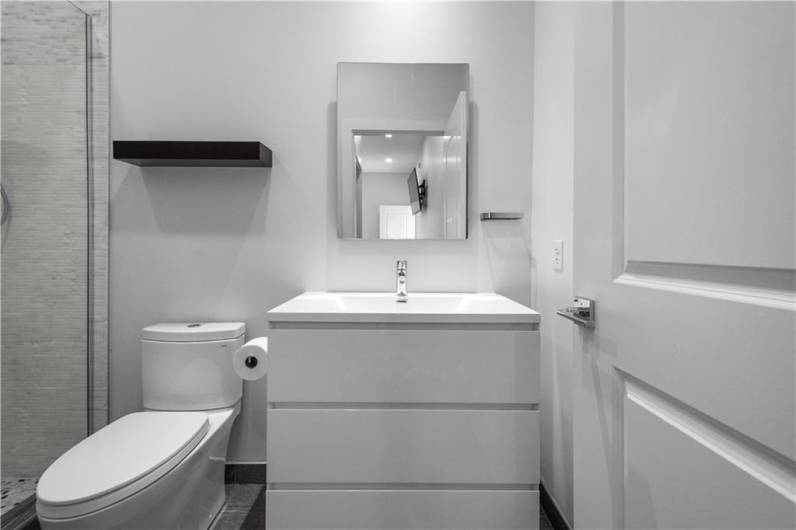 2545 Penn Ave, Pittsburgh, PA 15222, 2 Bedrooms Bedrooms, ,2.1 BathroomsBathrooms,Residential,For Sale,Penn Ave,1666841