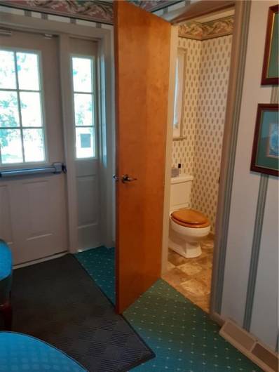 2nd floor entry powder room