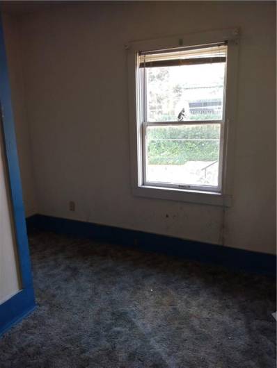 305 Walnut St, Homestead, PA 15120, ,Multi-unit,For Sale,Walnut St,1667152